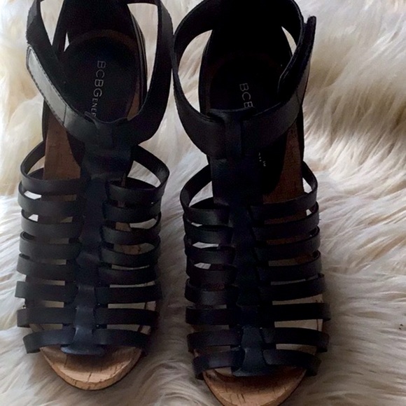 BCBG Heels - Picture 4 of 5